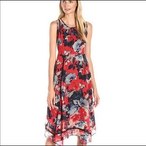 🛍2/40$🛍 Taylor handkerchief hem dress